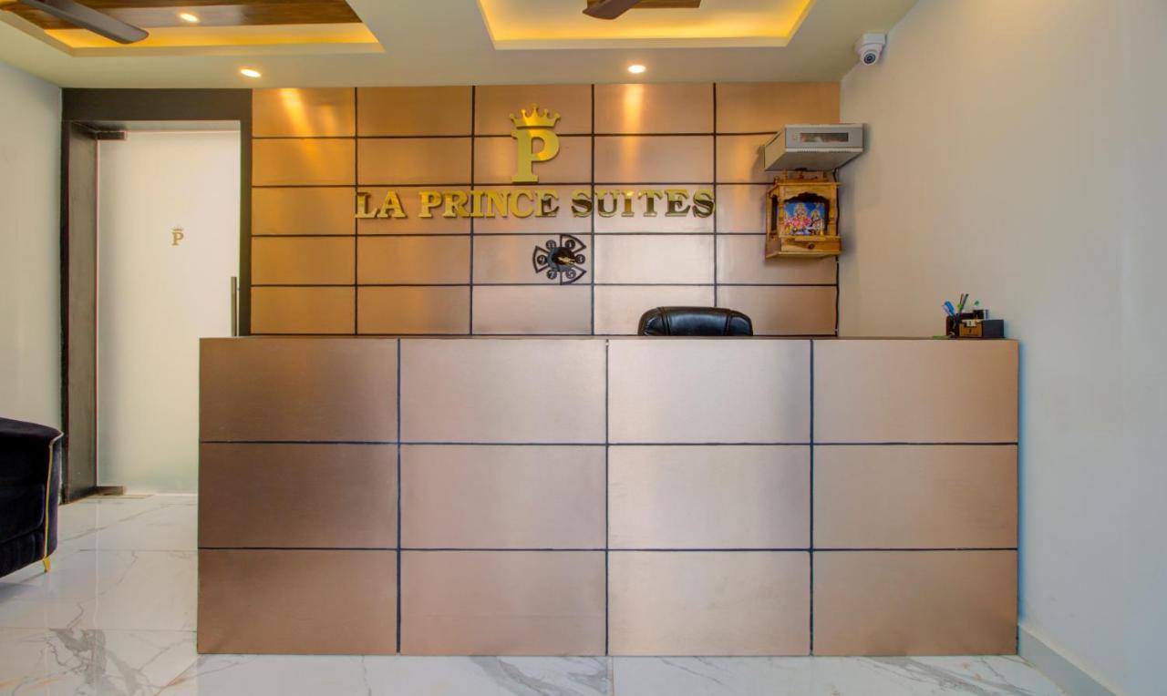 Hotel Treebo Code Red Morjim Zewnętrze zdjęcie